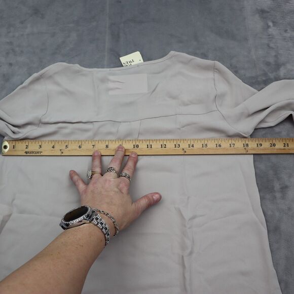 Forever 21 Shirt Womens S Gray Long Sleeve Round Neck Sheer Polyester Blouse - Picture 4 of 16
